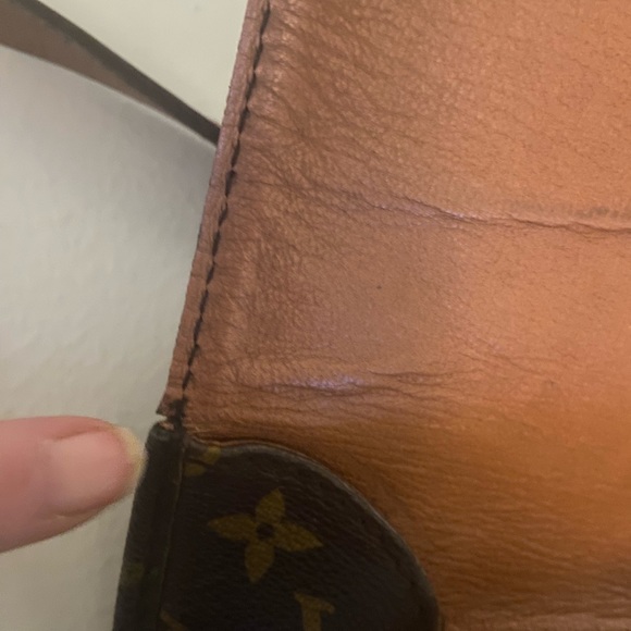 LOUIS VUITTON MONOGRAM CANVAS CARTOUCHIERE GM- COA INCLUDED - Picture 11 of 16